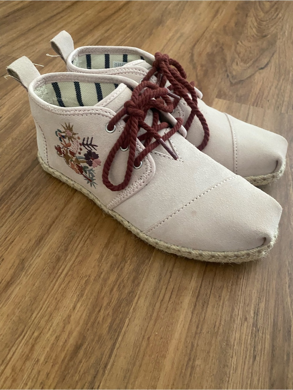 Women’s Pink Floral Espadrille Lace-Up Shoes